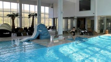 Hotel Biały Kamień**** w Świeradowie Zdroju – romantyczny wyjazd rodziców tylko we dwoje