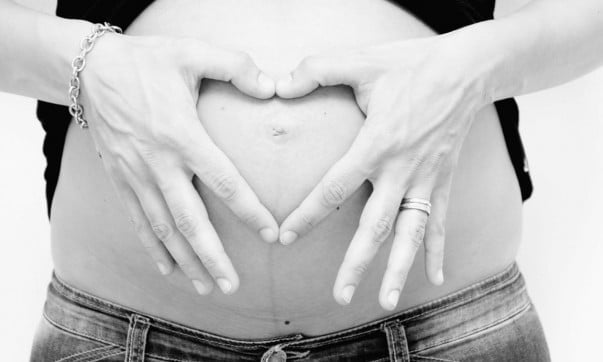 PIĄTY MIESIĄC CIĄŻY BLIŹNIACZEJ – POŁOWA CIĄŻY ZA NAMI