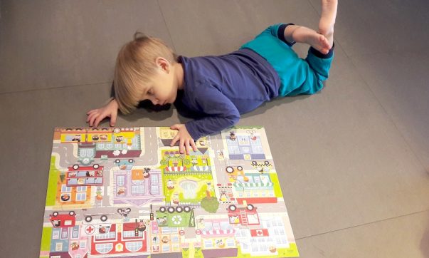 Jak zachęcić dziecko do układania puzzli?