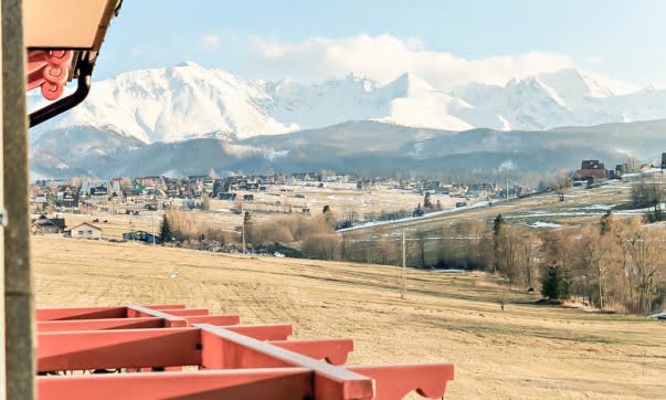 WIELKANOC, MAJÓWKA, BOŻE CIAŁO W TATRACH – APARTHOTEL „TATRY DELUXE” ZE ZNIŻKĄ NA KARTĘ DUŻEJ RODZINY tatry deluxe 1-2