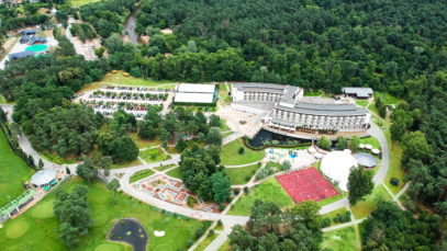 Hotel Holiday Inn Resort Warszawa Józefów